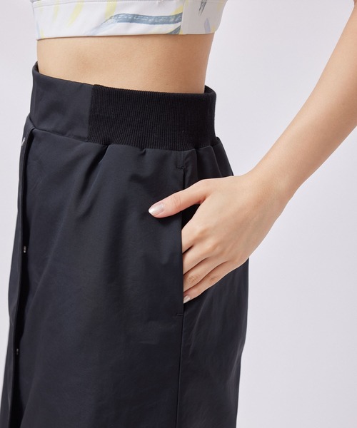 NERGY（ナージー）の「メッシュレイヤードスカート（スカート・レディース・ブラック/ネイビー・FREE）」の14枚目の写真