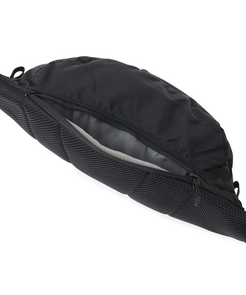 THE NORTH FACE（ザノースフェイス）の「【THE NORTH FACE/ザ・ノース・フェイス】SWEEP（ボディバッグ/ウエストポーチ・レディース・ブラック・FREE）」の12枚目の写真