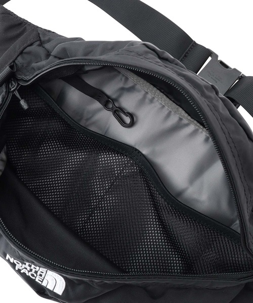 THE NORTH FACE（ザノースフェイス）の「【THE NORTH FACE/ザ・ノース・フェイス】SWEEP（ボディバッグ/ウエストポーチ・レディース・ブラック・FREE）」の13枚目の写真
