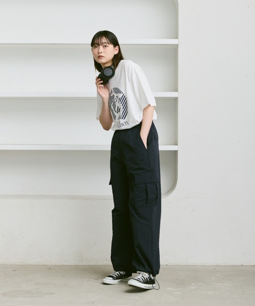 flaner（フラネ）の「Loose assort print tee / ルーズアソートプリントT（Tシャツ/カットソー・レディース・ホワイト系その他2/ホワイト系その他3/ホワイト系その他・LARGE/MEDIUM）」の22枚目の写真