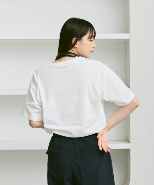 flaner（フラネ）の「Loose assort print tee / ルーズアソートプリントT（Tシャツ/カットソー・レディース・ホワイト系その他2/ホワイト系その他3/ホワイト系その他・LARGE/MEDIUM）」の19枚目の写真