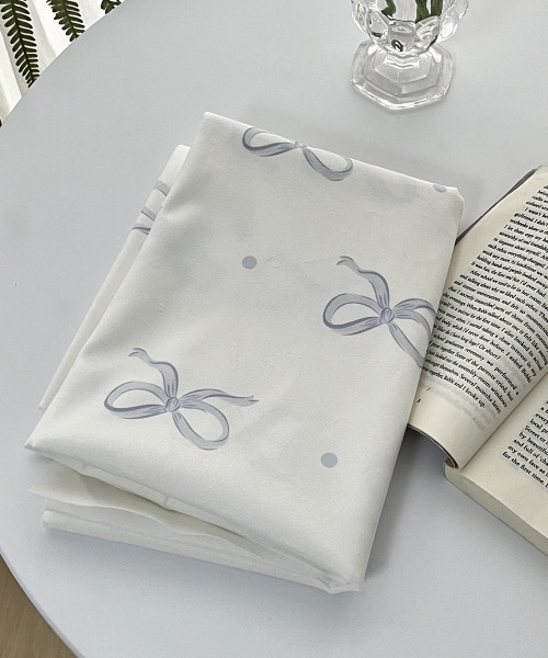 Made in I(メイドインアイ)の「Ribbon graphic table cloth(ランチョンマット/テーブルウェア・レディース・ホワイト・FREE)」の8枚目の写真