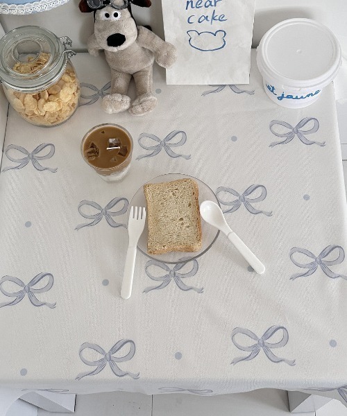 Made in I(メイドインアイ)の「Ribbon graphic table cloth(ランチョンマット/テーブルウェア・レディース・ホワイト・FREE)」の12枚目の写真