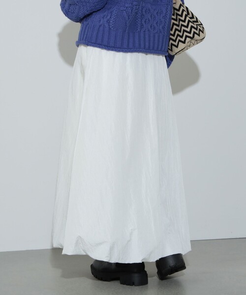 BEAMS HEART(ビームスハート)の「ワッシャー バルーンスカート(スカート・レディース・ブラック/オフホワイト・FREE)」の7枚目の写真