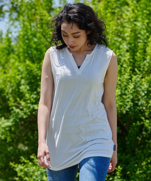 Eddie Bauer(エディーバウアー)の「ゲートチェック スプリットネック タンクトップ(タンクトップ・レディース・ホワイト/ブラック/ネイビー・L/M/XL/S)」の11枚目の写真