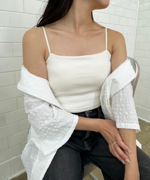 one after another NICE CLAUP（ワンアフターアナザーナイスクラップ）の「ショート丈ブラトップ【カップ付き】（キャミソール・レディース・ブラック/オフホワイト/ピンク/アイボリー・FREE）」の5枚目の写真