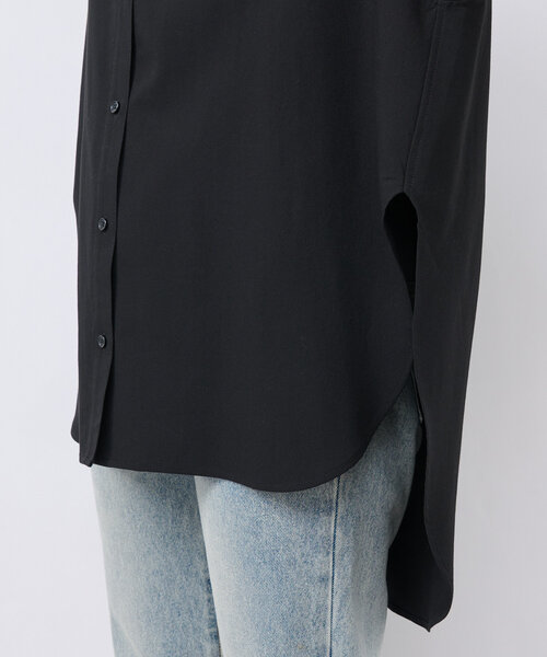 RIVE DROITE（リヴドロワ）の「【MONN.:.(モン)】スリットシャツ（シャツ/ブラウス・レディース・ブラウン/ブラック・FREE）」の16枚目の写真