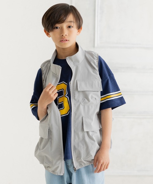 JAM & LINK(ジャムアンドリンク)の「ビッグポケット サマーベスト(ベスト・キッズ・ブラック/グレー・160cm/140cm/120cm)」の1枚目の写真