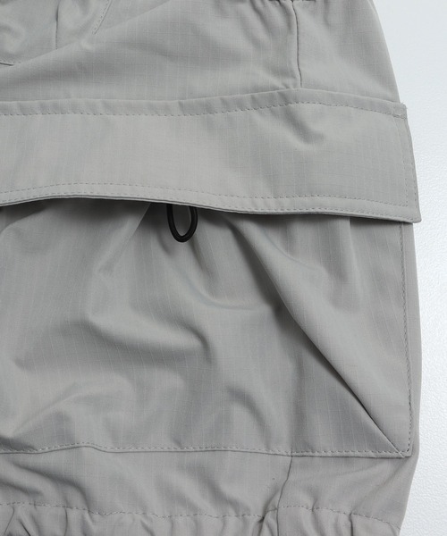 JAM & LINK(ジャムアンドリンク)の「ビッグポケット サマーベスト(ベスト・キッズ・ブラック/グレー・160cm/140cm/120cm)」の5枚目の写真