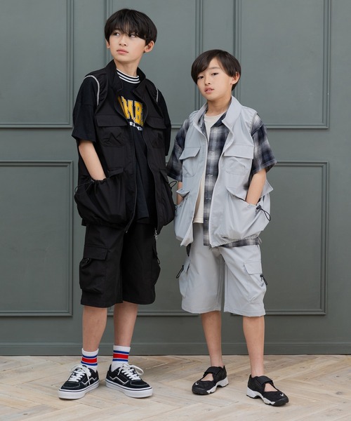 JAM & LINK(ジャムアンドリンク)の「ビッグポケット サマーベスト(ベスト・キッズ・ブラック/グレー・160cm/140cm/120cm)」の14枚目の写真