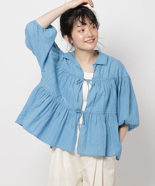 niko and...(ニコアンド)の「ラメドビーリボンブラウス(シャツ/ブラウス・レディース・チャコール/オフホワイト/ブルー・FREE)」の1枚目の写真