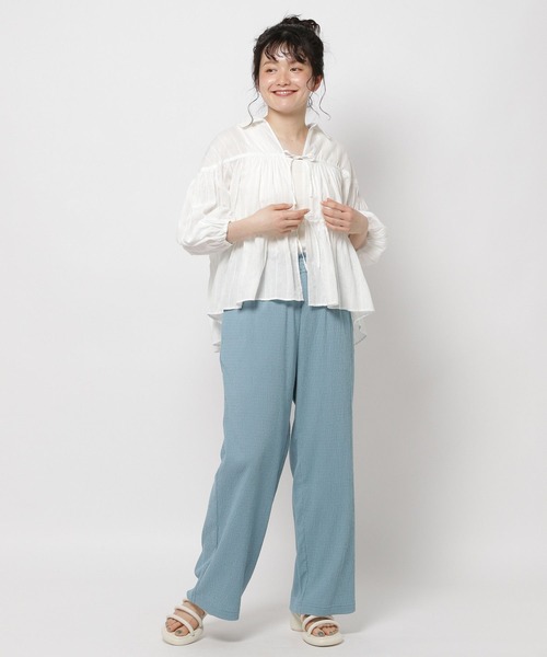 niko and...(ニコアンド)の「ラメドビーリボンブラウス(シャツ/ブラウス・レディース・チャコール/オフホワイト/ブルー・FREE)」の12枚目の写真