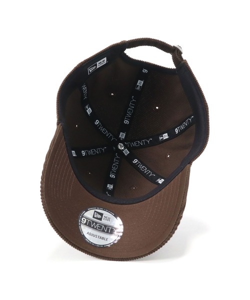 NEW ERA（ニューエラ）の「ニューエラ キャップ  9TWENTY　マイクロコーデュロイ（キャップ・メンズ・ブラウン/ホワイト/ブラック・FREE）」の17枚目の写真