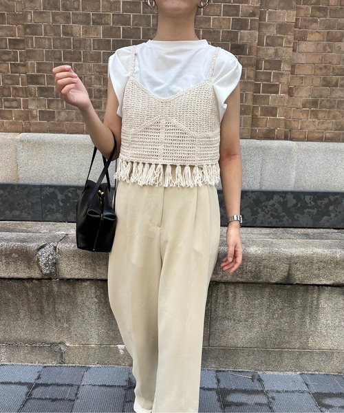 I_am（アイアム）の「shoulder tuck design tops / ショルダータックデザイントップス（Tシャツ/カットソー・レディース・ホワイト/ブラック・FREE）」の9枚目の写真