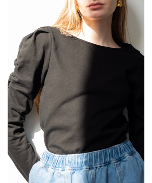 Katrin TOKYO（カトリーントーキョー）の「puff sleeve tee（Tシャツ/カットソー・レディース・ブラック/グリーン・FREE/XS）」の2枚目の写真