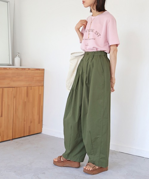 Crisp(クリスプ)の「【ZOZO限定】”NEWYORK 5ST"ロゴTシャツ(Tシャツ/カットソー・レディース・ピンク/アイボリー・FREE)」の16枚目の写真