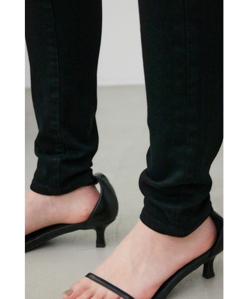 AZUL by moussy(アズールバイマウジー)の「AZUL DENIM スキニーデニム(デニムパンツ・レディース・ブルー/ブラック/ダークブルー・XX-SMALL/X-LARGE/X-SMALL/SMALL/MEDIUM/LARGE)」の14枚目の写真