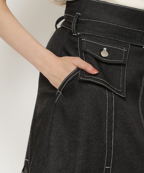 REDYAZEL（レディアゼル）の「ポケット付きベルテッドミニスカート（デニムスカート・レディース・ブラック/ネイビー・SMALL/MEDIUM）」の8枚目の写真