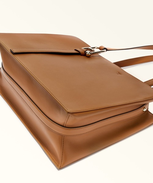 FURLA（フルラ）の「フルラヌヴォラ (FurlaNuvola)トートバッグ（トートバッグ・レディース・ライトブラウン・ONE SIZE）」の20枚目の写真