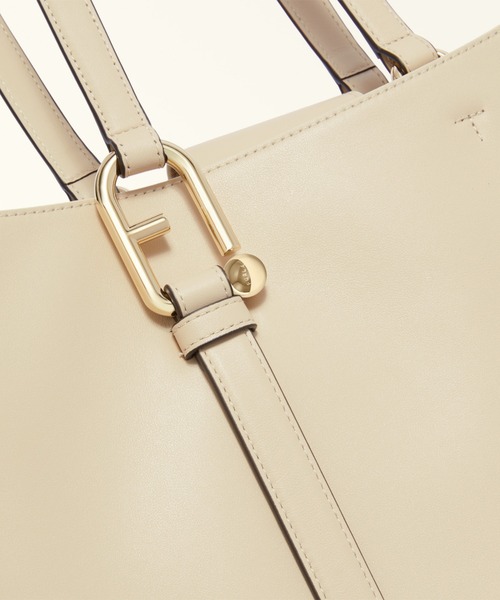 FURLA（フルラ）の「フルラヌヴォラ (FurlaNuvola)トートバッグ（トートバッグ・レディース・ライトブラウン・ONE SIZE）」の15枚目の写真