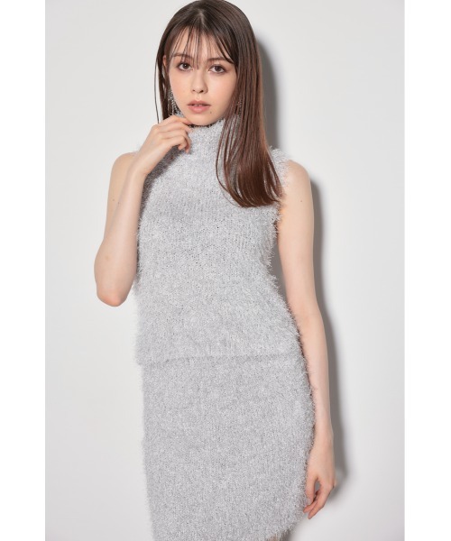 rienda(リエンダ)の「オフタートルノースリーブーシャギーニットトップス(ニット/セーター・レディース・ベージュ/ブラック/ライトグレー・FREE)」の9枚目の写真