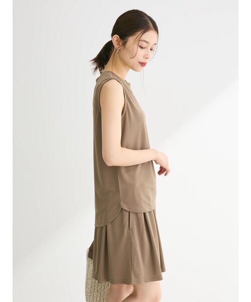 Sugar spoon（シュガースプーン）の「・SUGAR　SPOON【ラッシュガード】ノースリーブ（Tシャツ/カットソー・レディース・ブラック/グレイッシュベージュ/オフホワイト/チャコールグレー・FREE）」の22枚目の写真