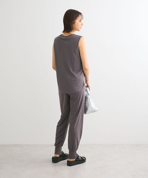 Sugar spoon（シュガースプーン）の「・SUGAR　SPOON【ラッシュガード】ノースリーブ（Tシャツ/カットソー・レディース・ブラック/グレイッシュベージュ/オフホワイト/チャコールグレー・FREE）」の19枚目の写真