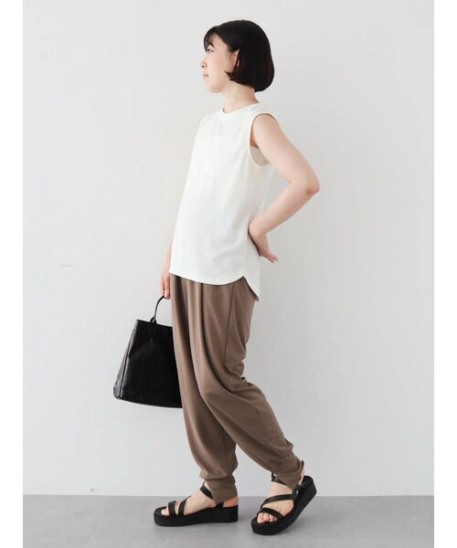 Sugar spoon（シュガースプーン）の「・SUGAR　SPOON【ラッシュガード】ノースリーブ（Tシャツ/カットソー・レディース・ブラック/グレイッシュベージュ/オフホワイト/チャコールグレー・FREE）」の14枚目の写真