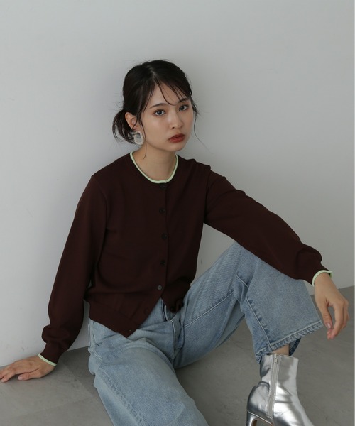 N.（N. Natural Beauty Basic）（エヌエヌナチュラルビューティーベーシック）の「◆バイカラークルーネックニットカーディガン（カーディガン/ボレロ・レディース・ブラウン/ネイビー/ライラック・MEDIUM）」の5枚目の写真