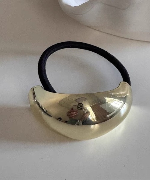 E&C closet…（イーアンドシークローゼット）の「ワイドメタルヘアゴム（ヘアゴム・レディース・シルバー/ゴールド・FREE）」の22枚目の写真