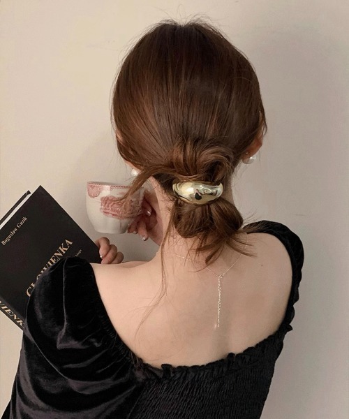 E&C closet…（イーアンドシークローゼット）の「ワイドメタルヘアゴム（ヘアゴム・レディース・シルバー/ゴールド・FREE）」の8枚目の写真