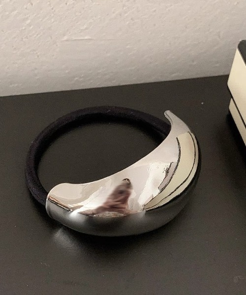 E&C closet…（イーアンドシークローゼット）の「ワイドメタルヘアゴム（ヘアゴム・レディース・シルバー/ゴールド・FREE）」の21枚目の写真