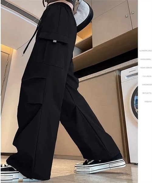 FREE STYLISTS(フリー スタイリスト)の「メンズライクルーズカーゴパンツ(カーゴパンツ・レディース・ブラック/カーキ/ワイン・M/L/S)」の5枚目の写真
