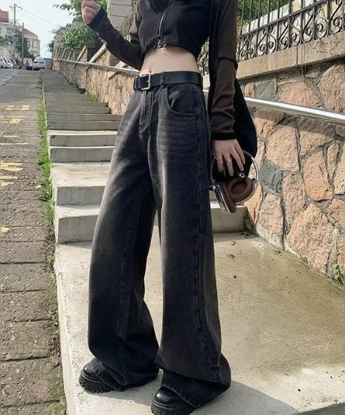 shameless(シェイムレス)の「ブラックワイドデニム(デニムパンツ・レディース・ブラック・M/L)」の2枚目の写真