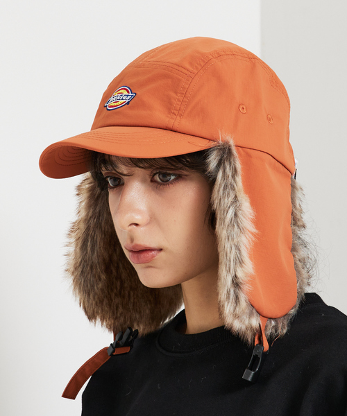 Dickies(ディッキーズ)の「【DICKIES/ディッキーズ】EX FUR EARMUFF JET CAP/耳当てファーキャップ(キャップ・メンズ・ブラック/ベージュ/カーキ/ダークオレンジ・フリー)」の4枚目の写真