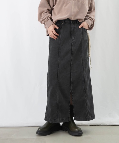 LUCA/LADY LUCK LUCA（ルカ/レディラックルカ）の「LC/LLL 硫化染めナローデニムスカート / フロントスリットデニムタイトスカート（デニムスカート・レディース・ブラック/インディゴブルー・FREE）」の15枚目の写真