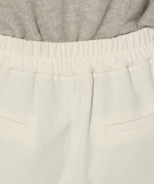 Elura（エルーラ）の「サマ見えあったかストレートパンツ＜低身長サイズあり＞/133697（その他パンツ・レディース・ホワイト/ブラック/ブラウン系その他4・SMALL/MEDIUM/LARGE/X-LARGE/FREE(S)）」の14枚目の写真