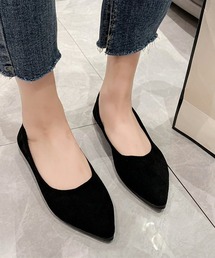 ポインテッドトゥフラットパンプス