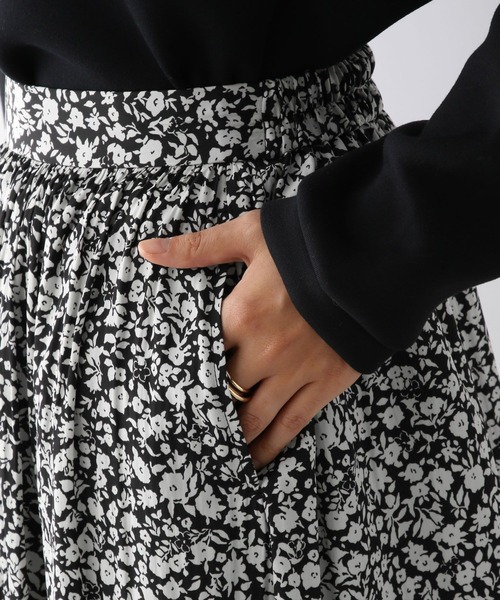 LEPSIM（レプシィム）の「花柄フレアスカート　211982（スカート・レディース・ブラウン/ホワイト×ブラック・FREE）」の15枚目の写真