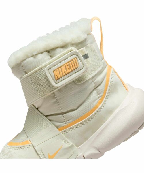 NIKE(ナイキ)の「ナイキ フレックス アドバンス キッズブーツ / Nike Flex Advance Baby/Toddler Boots DD0303-100 Pale Ivory(ブーツ・キッズ・アイボリー・9/8/16/15 /14/13/12/11/10)」の7枚目の写真