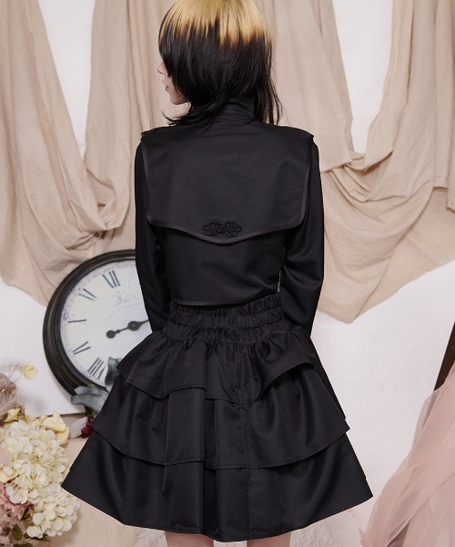 ililil（イルイルイル）の「『ililil/イルイルイル』【カッコ