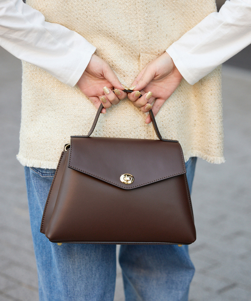 MARCO BIANCHINI(マルコビアンチーニ)の「MARCO BIANCHINI/マルコ・ビアンキーニ レザーフラップBAG 24030(ショルダーバッグ・レディース・キャメル/ブラウン・FREE)」の7枚目の写真