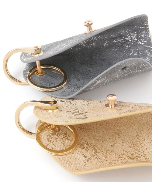 LAKOLE(ラコレ)の「コンパクトキーケース / 282445(キーケース/キーアクセサリー・レディース・ベージュ/チャコール・FREE)」の6枚目の写真