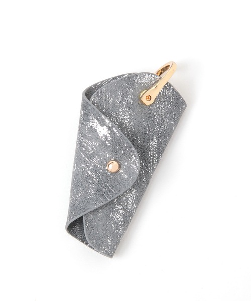 LAKOLE(ラコレ)の「コンパクトキーケース / 282445(キーケース/キーアクセサリー・レディース・ベージュ/チャコール・FREE)」の9枚目の写真