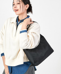 LeSportsac（レスポートサック）の「CRESCENT SHOULDER BAG スペクテイターブラック（ショルダーバッグ・メンズ）」