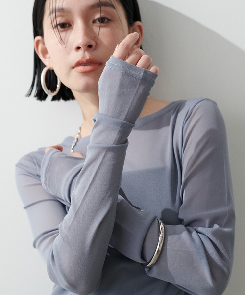 LARUTA（ラルータ）の「【LARUTA】メッシュチュールプルオーバー（Tシャツ/カットソー・レディース・グレー/チャコールグレー/ピンク/ブラック/オフホワイト・FREE）」の4枚目の写真