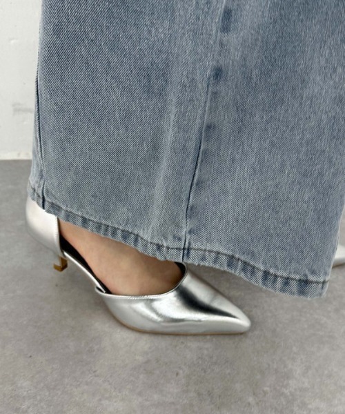 archives（アルシーヴ）の「セパレートパンプス（パンプス・レディース・シルバーグレー/アイボリー/ブラック・MEDIUM/LARGE）」の8枚目の写真