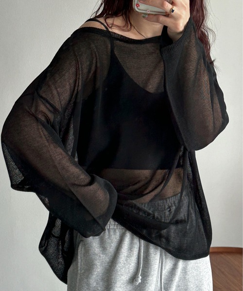 PILIT（ピリット）の「ボートネックシアールーズニット（ニット/セーター・レディース・ピンク/ブラック/グレー/オフホワイト・MEDIUM）」の2枚目の写真