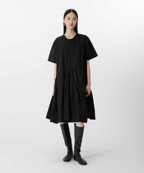 JNBY（ジェーエヌビーワイ）の「Breezy Gathered Dress / ギャザードレスワンピース（ドレス・レディース・ブラック/ベージュ・34/36/38）」の21枚目の写真