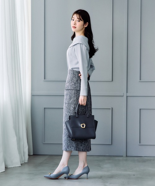 12Twelve Agenda(トゥエルブ アジェンダ)の「肩レースオフショル風ブラウス(シャツ/ブラウス・レディース・サックスブルー/オフホワイト/ブラック・M)」の15枚目の写真